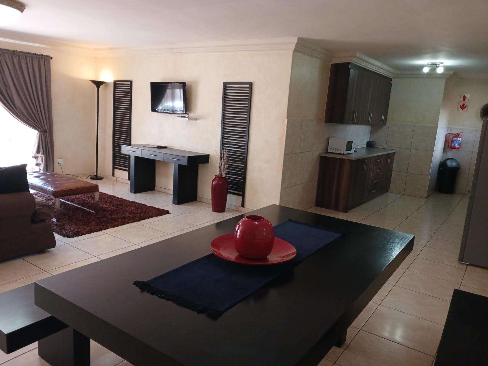 Blue Sparrow Guest House 미델뷔르흐 외부 사진