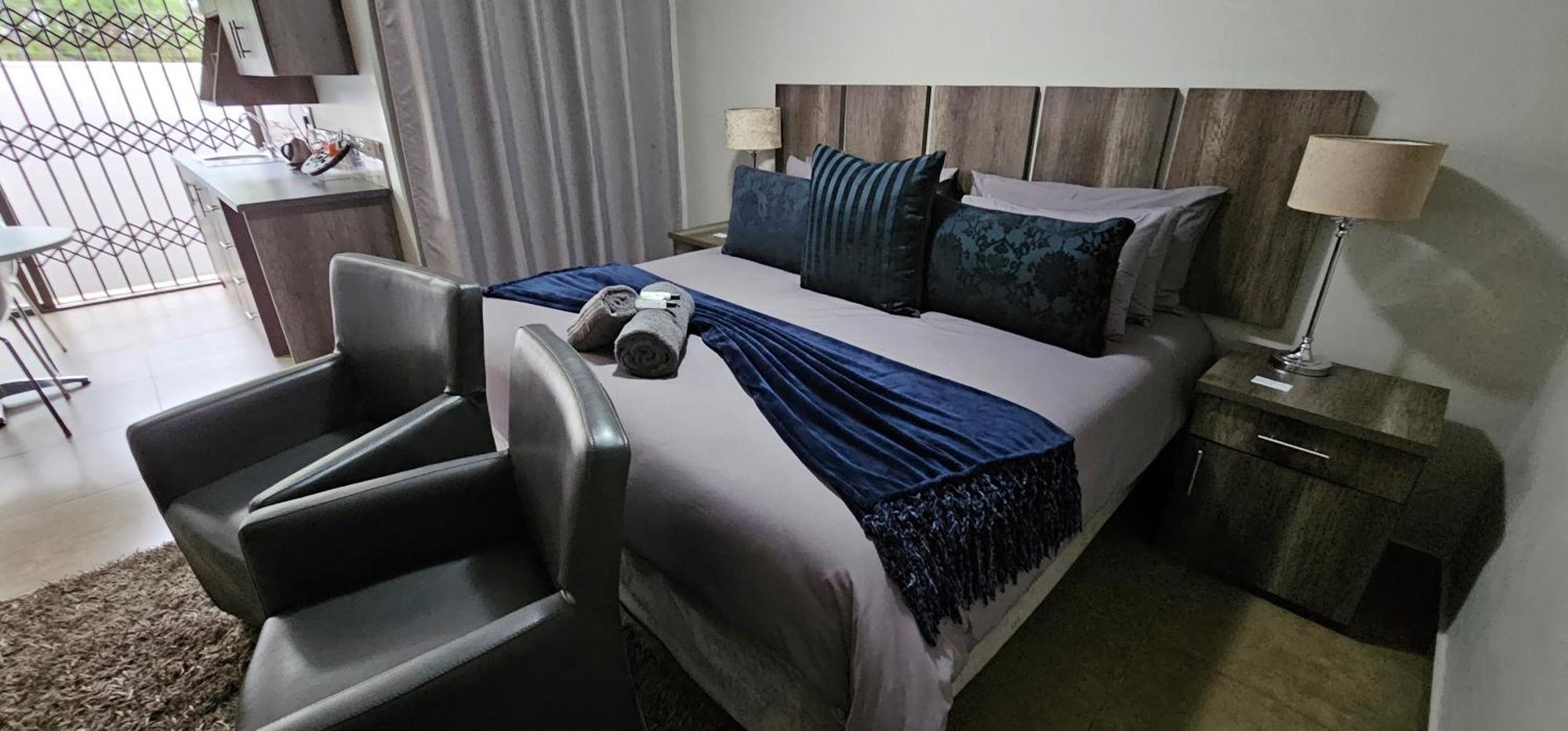 Blue Sparrow Guest House 미델뷔르흐 외부 사진